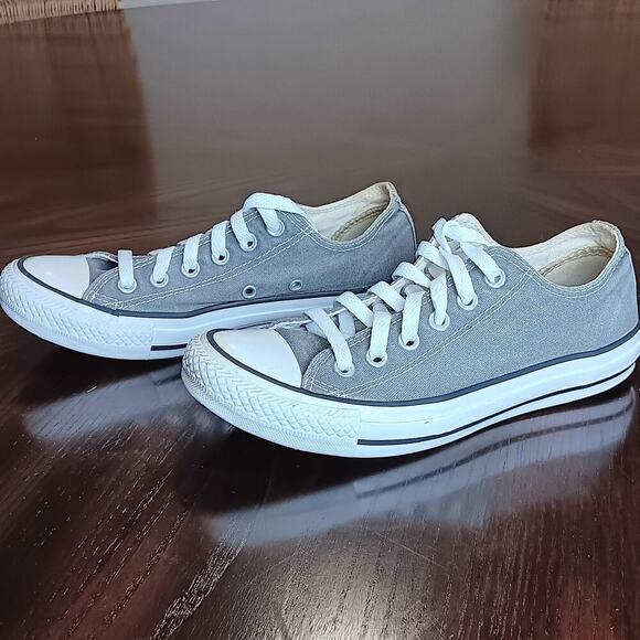 Coverse All-Star Low Canvas Sneakers Womens Size 7 Chuck Taylor Lace Up Shoes - Picture 4 of 10